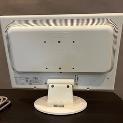NEC製カラー液晶ディスプレイ「F19W3A」の画像