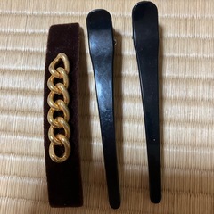 ヘアーアクセサリーの画像