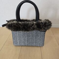 ハンドバッグの画像