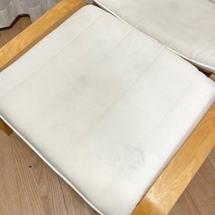 IKEA ポエングチェア＋オットマンの2点セットの画像