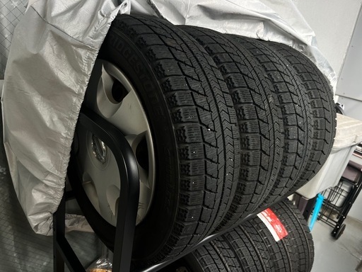 【引渡待ち】ブリジストン スタッドレスタイヤ