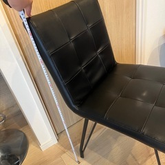 譲渡確定しました【0円】ダイニングチェア×2脚セットの画像
