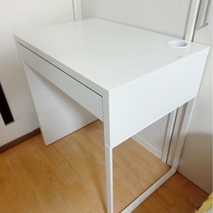 IKEA デスクの画像