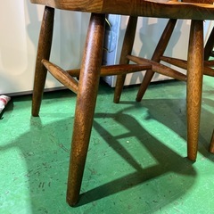 🪑【レア】WINDS太平 オーク無垢材　北欧　廃盤品　アンティーク　オールド　年代物　レア　レトロ　ヴィンテージ　ビンテージ 木製チャーチチェア　椅子　イス　木製ダイニングチェア　2脚セット茶色　ブラウン　二脚　飛騨産業　【2せっと2セット】の画像