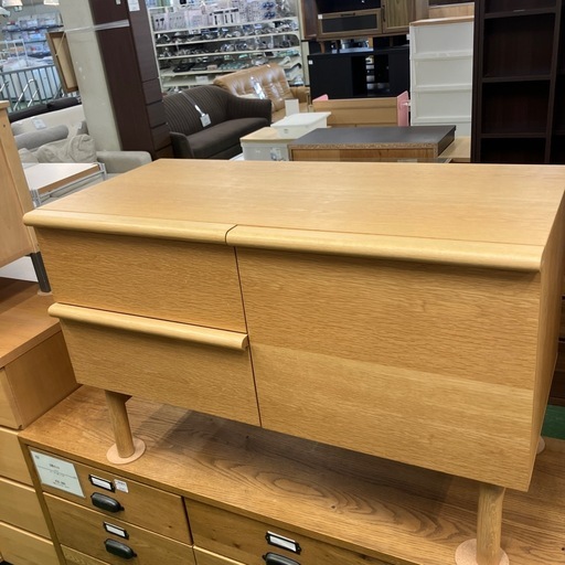 IDEE サイドボード