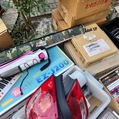 【本日限定無料】電子機器、車パーツ、CD、漫画、他雑貨の画像