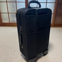 値下げ！早い者勝ち✨キャリーバック✨Sサイズ✨旅行に✨ビジネスに✨の画像