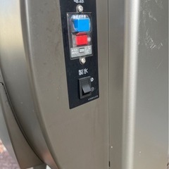 【動確済み】2019年製 ホシザキ 業務用 卓上 チップアイスディスペンサー DCM-70K 単相 100V 製氷機 氷水 水 店舗用品 厨房 大阪の画像