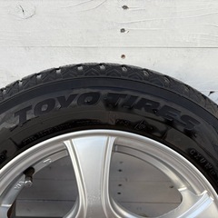 VIOLENTO アルミホイール 4本セット ＆ TOYO OBSERVE GIZ2 スタッドレスタイヤの画像
