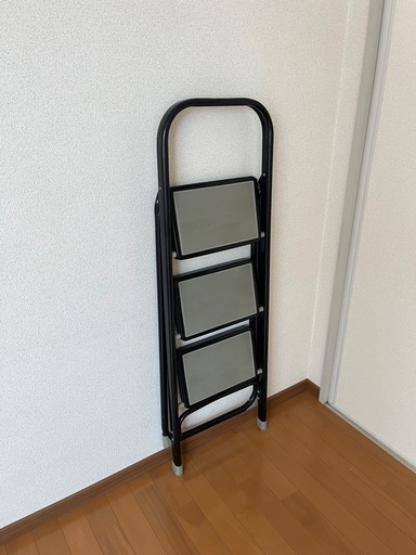 折りたたみ　脚立