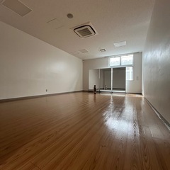 10月朝ヨガ【豊見城/小禄】初めての方もゆったり心地よく動けるクラスですの画像