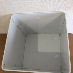 イケア 収納ボックス 30×30×30cm 2個セット 白　クッギス の画像