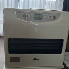 石油ファンヒーター(おまけ灯油タンク２個付き)の画像