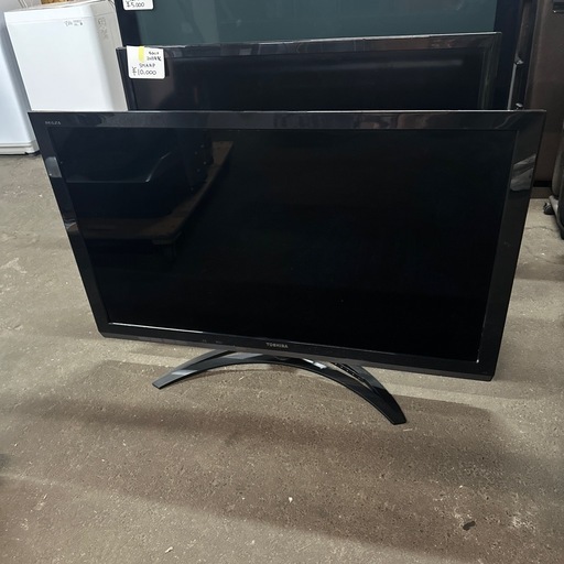 TOSHIBA 42型液晶テレビ　2012年製