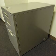 スチール製デスクワゴン（イナバＣｉｒｃ）＝３段引き出し（最大で３台）の画像