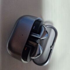 Galaxy Buds3 シルバーの画像