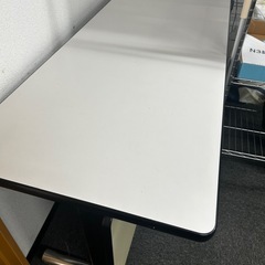 講義用長机 の画像