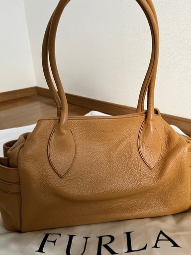 フルラ　　ショルダーバッグ