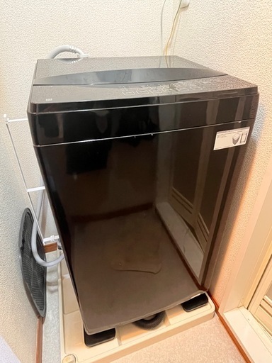 高年式！1ドア冷凍庫 FZO3A-31WT 2024年製　一人暮らし用 高年式！1ドア冷凍庫 FZO3A-31WT 2024年製 一人暮らし用 FZ03A