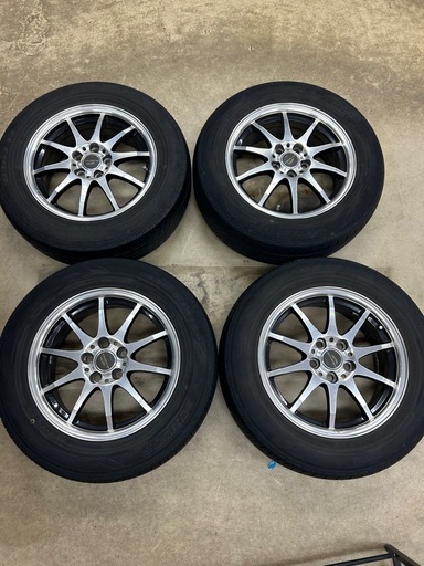 お話し中※プリウスにて使ってました。タイヤホイールセット
