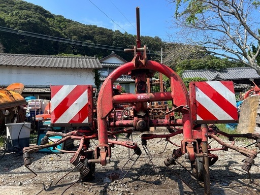 スター　ジャイロレーキ ジャイロテッダ 牧草　稲 ワラ 麦かん MGH2510 集草幅 約2600mm 拡散　反転　畜産　集草　トラクター　作業機 ジャイロテッダー　農機具　宮崎