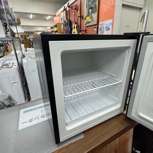 USED 冷凍庫 MAXZEN 2023年製 31L