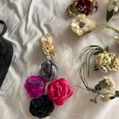鏡付きバックとビンテージ布花の画像