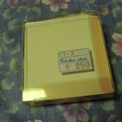 PEONY 固形おしろい用 プレスドパウダー（アクリル30％/綿70％）パフ お譲りします。の画像