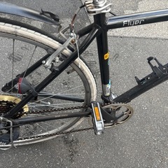 【中古】 　クロスバイク　大人用　自転車　 早めに引き取ってくださる方優先の画像