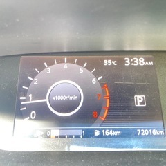 日産セレナの画像