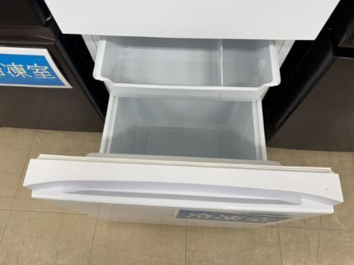 J3020 【リユースのサカイ柏店】　Hisense ハイセンス　2ドア冷蔵庫　AT-RF160　右開きタイプ　2022年製　クリーニ