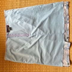 古着屋で購入したスカートの画像
