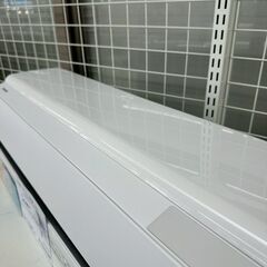 ★リユースのサカイ高崎店★TJ12905 TOSHIBA ルームエアコン RAS-2212TM 2.2kw ２０２３年製 室内機分解洗浄済みの画像