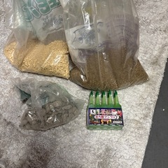 未開封　観葉植物の土　12ℓ  　おまけ付きの画像