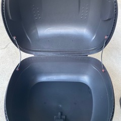 美品✨バイク リアBOXの画像