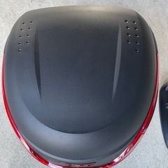 美品✨バイク リアBOXの画像