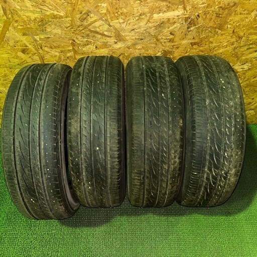 BS レグノ 215/65R16 23年 8.2mm