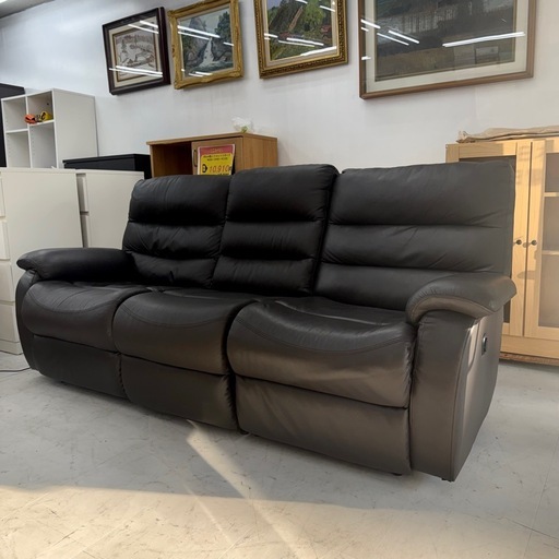 【超美品‼️】定価149,900円♪ ニトリ 210cm幅3人掛け電動リクライニングソファ 中央センターテーブル レザー 本革製ダークブラウン♪