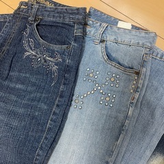 デニムパンツ4枚　デニムスカート1枚 の画像