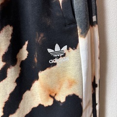 125・古着・adidas・派手リメイクスウェットセトア風上下・M程の画像