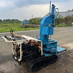 自走式　薪割り機　油圧式　クボタエンジン　6.8馬力　まきわり機　薪割り　　薪割　改造薪割り機　クローラー　キャタ　ガソリン　油圧　宮崎　簡易始動動画あり　の画像