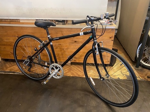 クロスバイク　700x 28c 6段変速　マットブラック