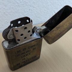 ベトナムZIPPOの画像