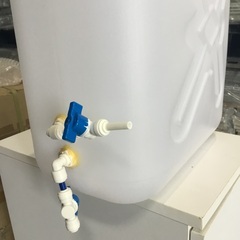 【中古/未使用】ウォータータンク　9点（訳アリ／ダブルコック）現地販売中！の画像