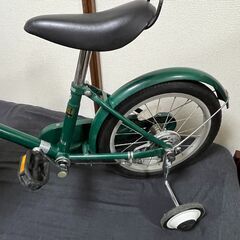 無印良品 16インチ 幼児用自転車（グリーン）補助輪＋キックスタンド付き  の画像