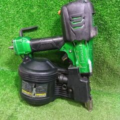 日立 NV90HR 高圧釘打ち機【市川行徳店】【店頭取引限定】【中古】管理番号：ITTB0DMOKXRCの画像