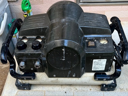 マキタエアーコンプレッサー