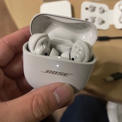 BOSE ワイヤレスイヤホンの画像