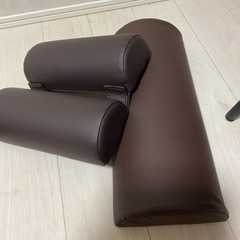 胸あてマクラ、H型顔枕、半円枕Lサイズ、三角ブロック の画像