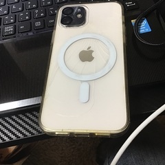 ジャンク本日中　iphone12　64Gの画像